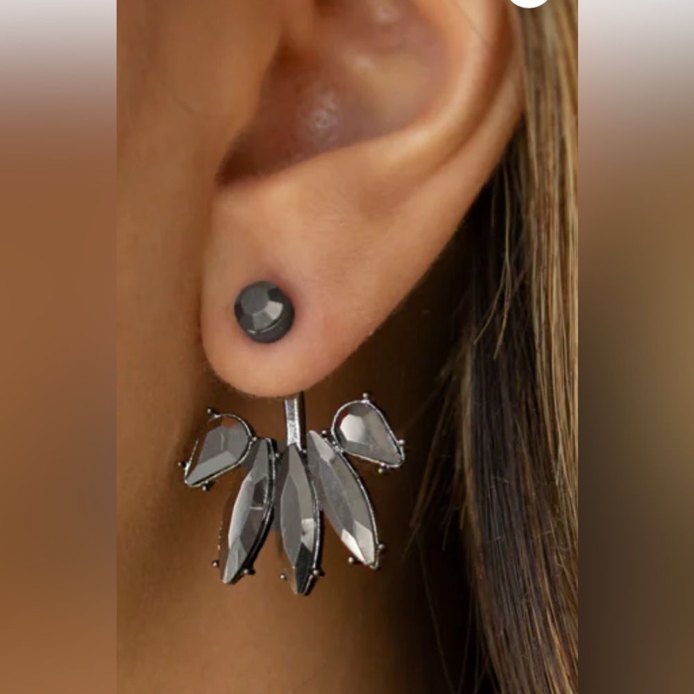 Solitaire Hematite Rhinestone Earrings